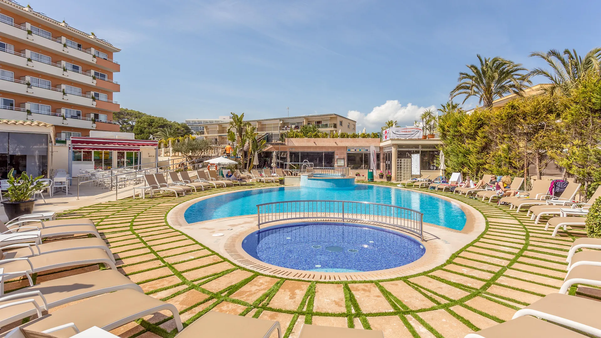 Ferrer Janeiro Hotel & Spa Can Picafort  Can Picafort (Mallorca)